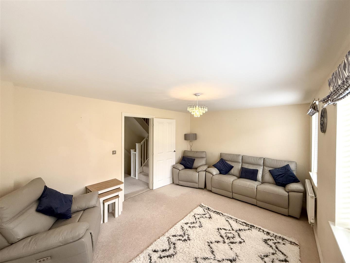 Y Deri, Sketty, Swansea, SA2 8ET